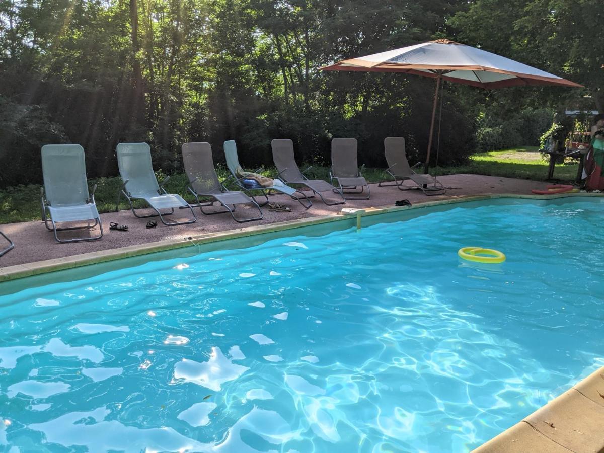 Strawberry Hill Bed & Breakfast Chissey-en-Morvan Eksteriør bilde
